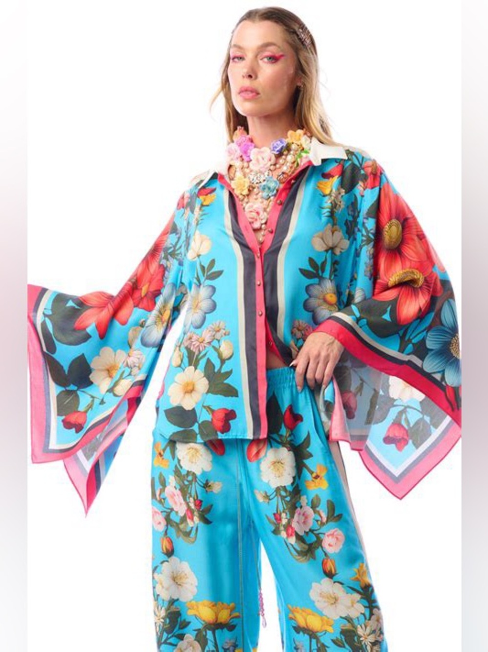 💐 Aratta Floral Garden Shirt